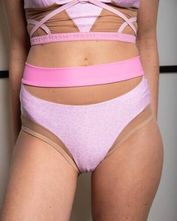 DREAM SHORTS PINK PANTHER