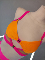 TOP WHISPER ORANGE MIT PINK FINISH