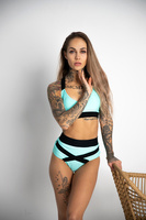 TOP LARA MINT MIT SCHWARZEM FINISH