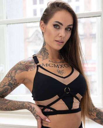 TOP CHANTALLE CZARNY Z SIATKA NUDE