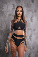 TRIANGLE HAUTFARBENES MESH-TOP