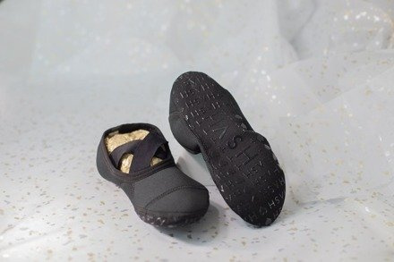 STICKY BUTY DO JOGI - antypoślizgowe buty do stretchingu !