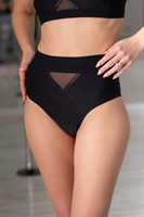 TOP TRIANGLE  WITH BLACK MESH