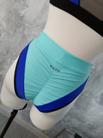 SHORTS "ALISS" MINT MIT SCHWARZEM FINISH