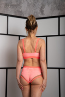 SET – WHISPER-TOP und CORAL CRUSH-SHORTS